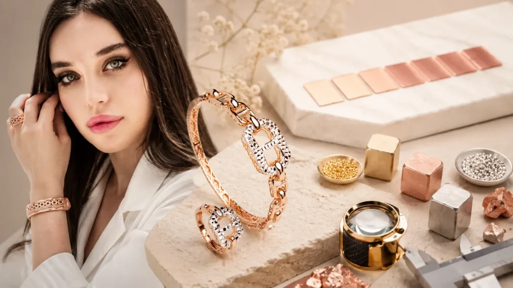 طلای رزگلد ۱۸ عیار و نقش مس در ایجاد رنگ صورتی جواهر